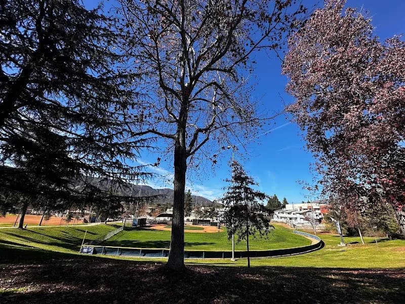 View of Montrose Community Park in Glendale, CA