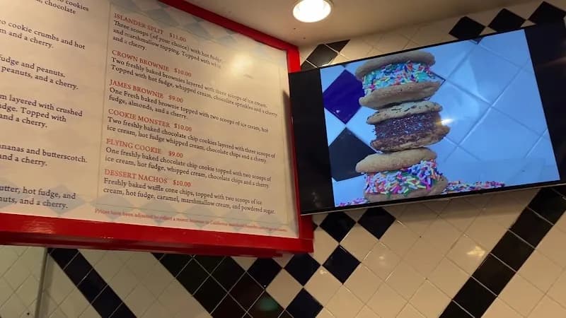 View of MooTime Creamery in Coronado, CA