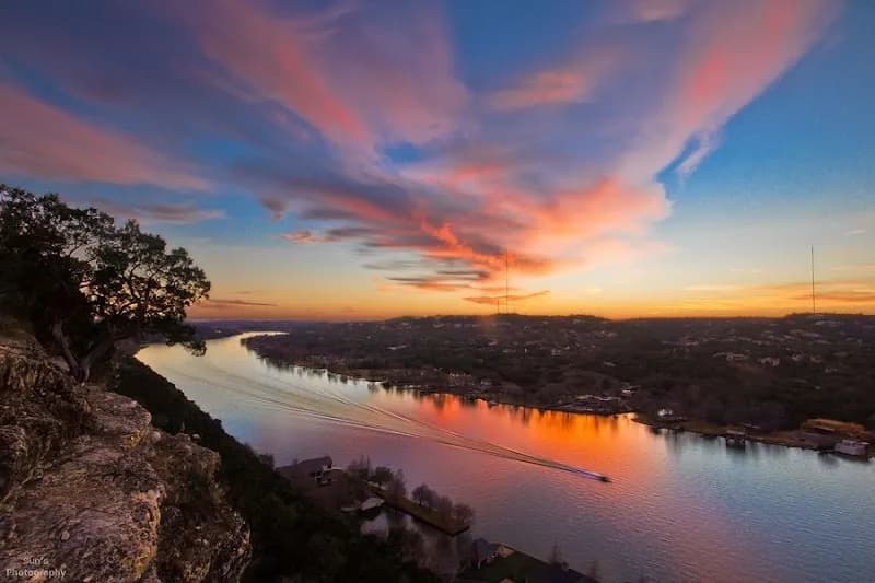 Mount Bonnell tourist attraction in Round Rock, TX