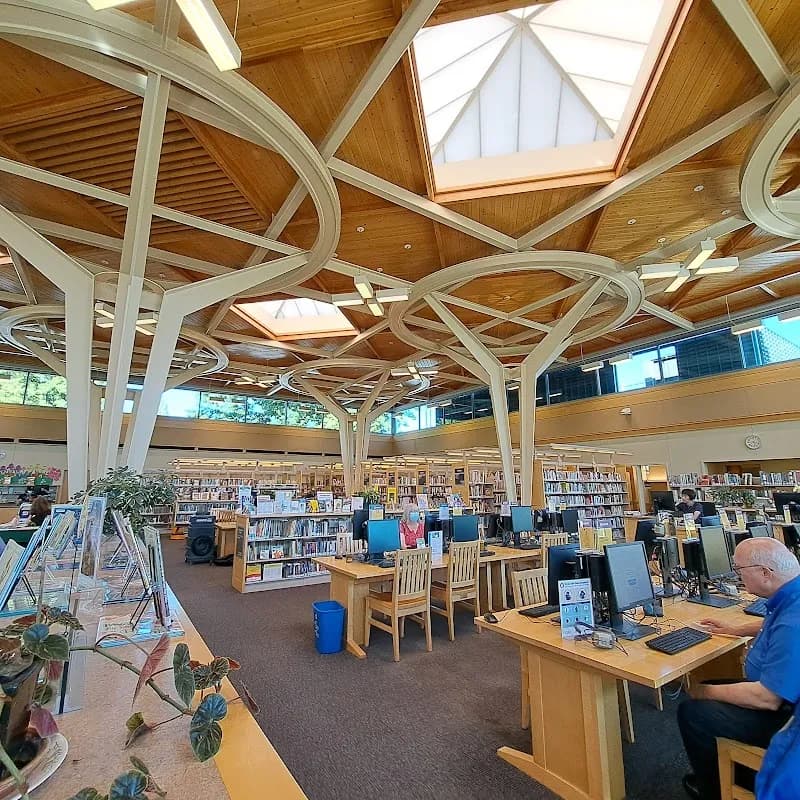 View of Multnomah County Library - Hillsdale in Multnomah Village, OR