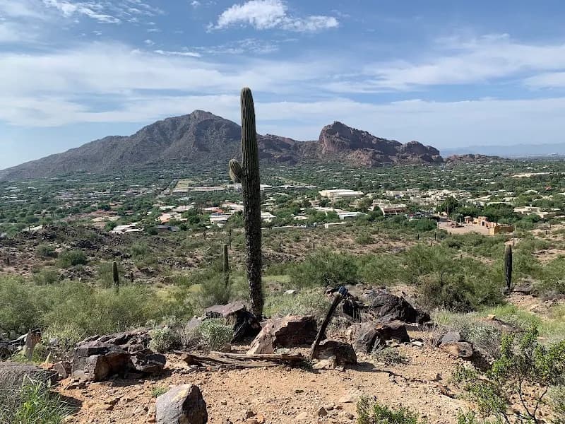 View of Mummy Mountain in Paradise Valley, AZ
