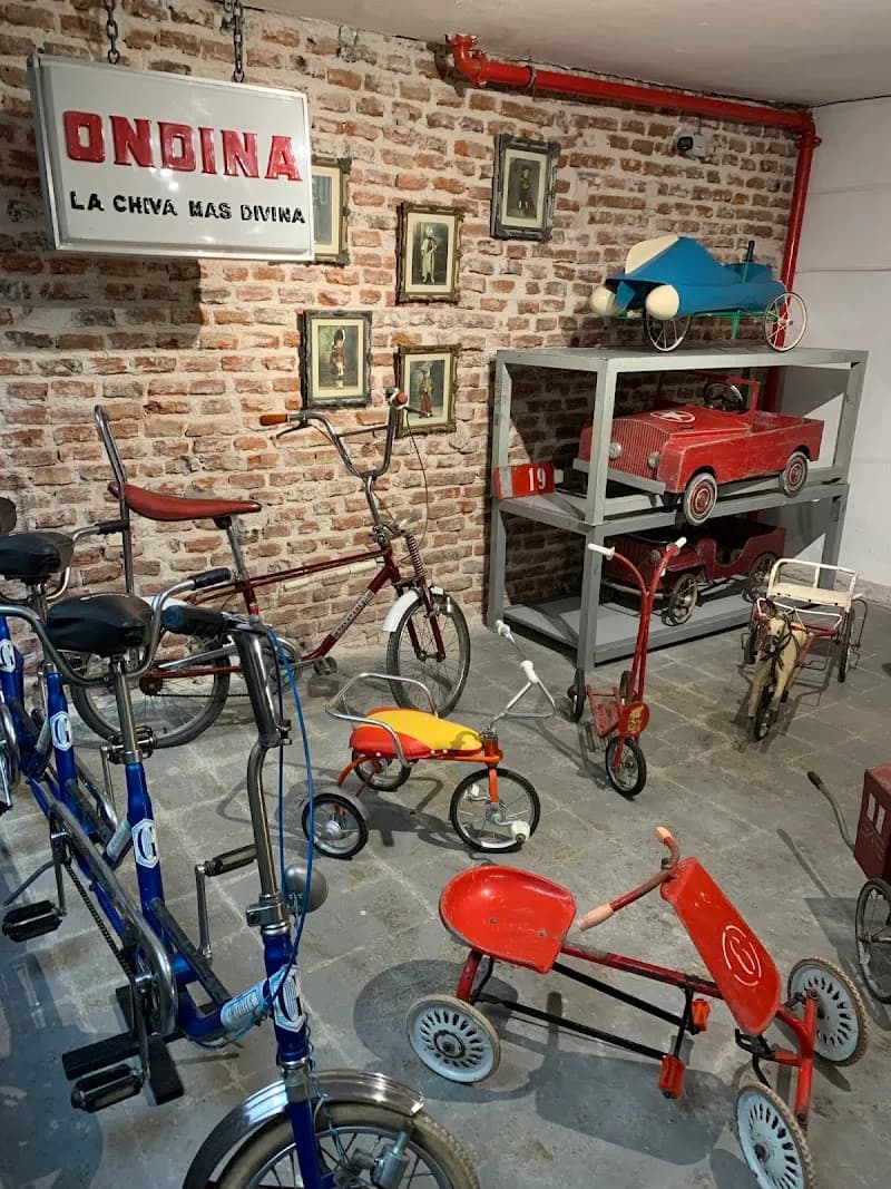 View of Museo del Niño in Montevideo, MO