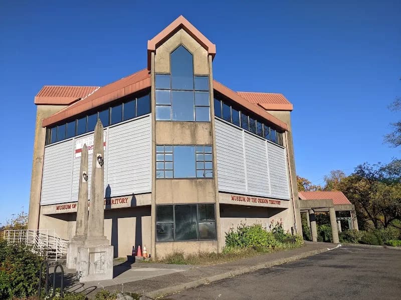 View of Museum of the Oregon Territory in Oregon City, OR