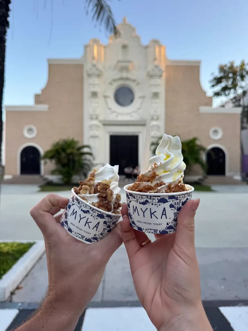 View of Myka Greek Frozen Yogurt in Miami Beach, FL