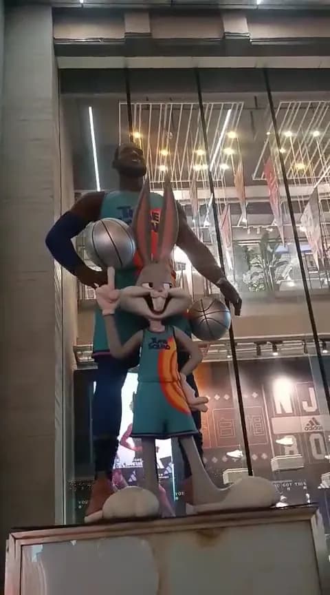 View of Nanjing Road Pedestrian Street in Jing'an, SH