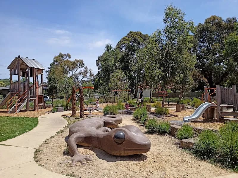 Napier Park park in Glen Waverley, VIC