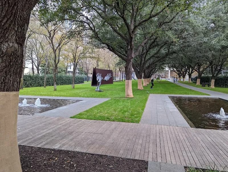 Nasher Sculpture Center museum in Dallas, TX