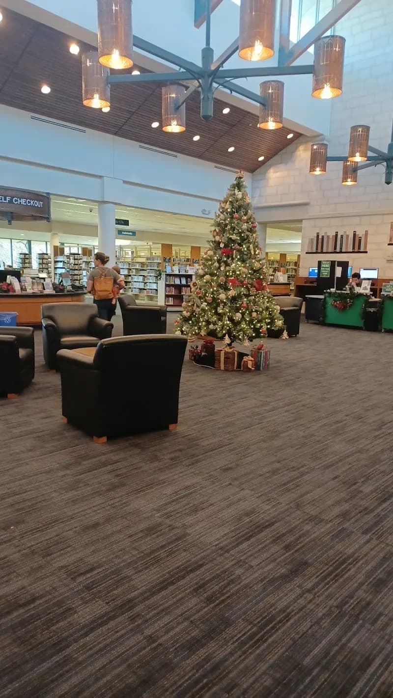 View of New Braunfels Public Library in New Braunfels, TX