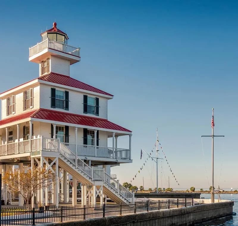 New Canal Lighthouse museum in Lakeshore, LA