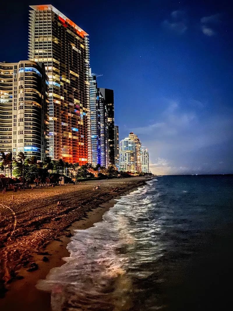 View of Newport Fishing Pier in Sunny Isles Beach, FL