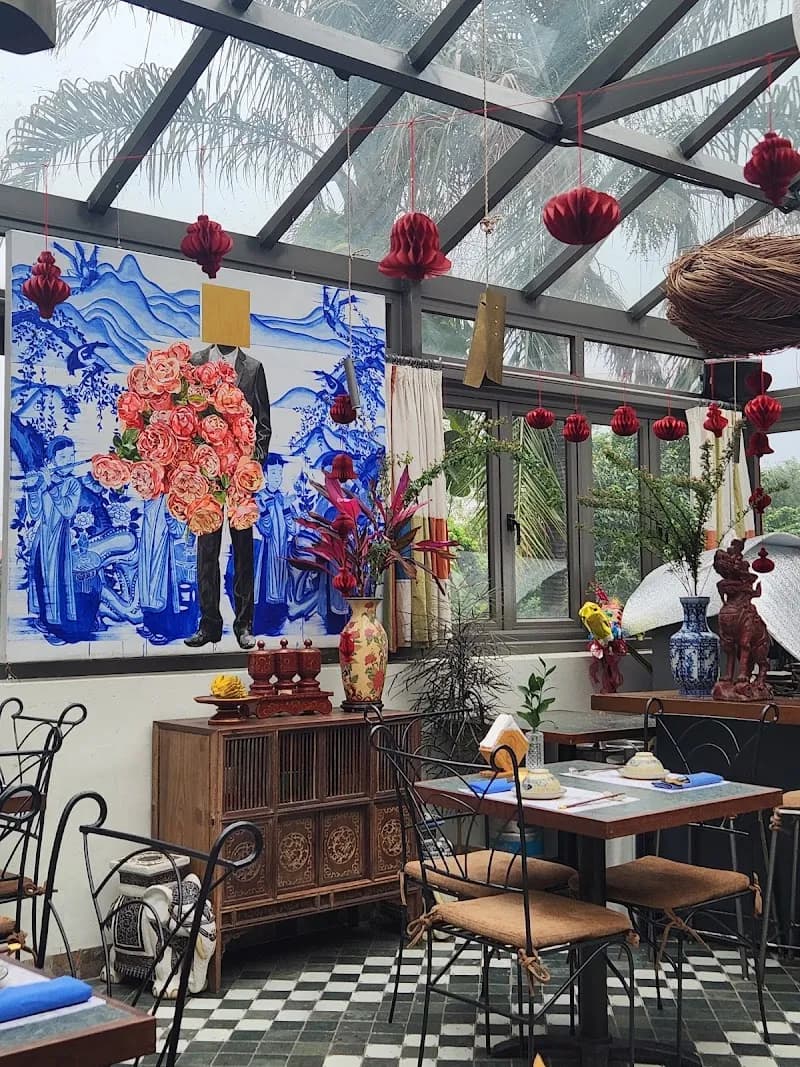 View of Đường Thành Restaurant in Tây Hồ, HN