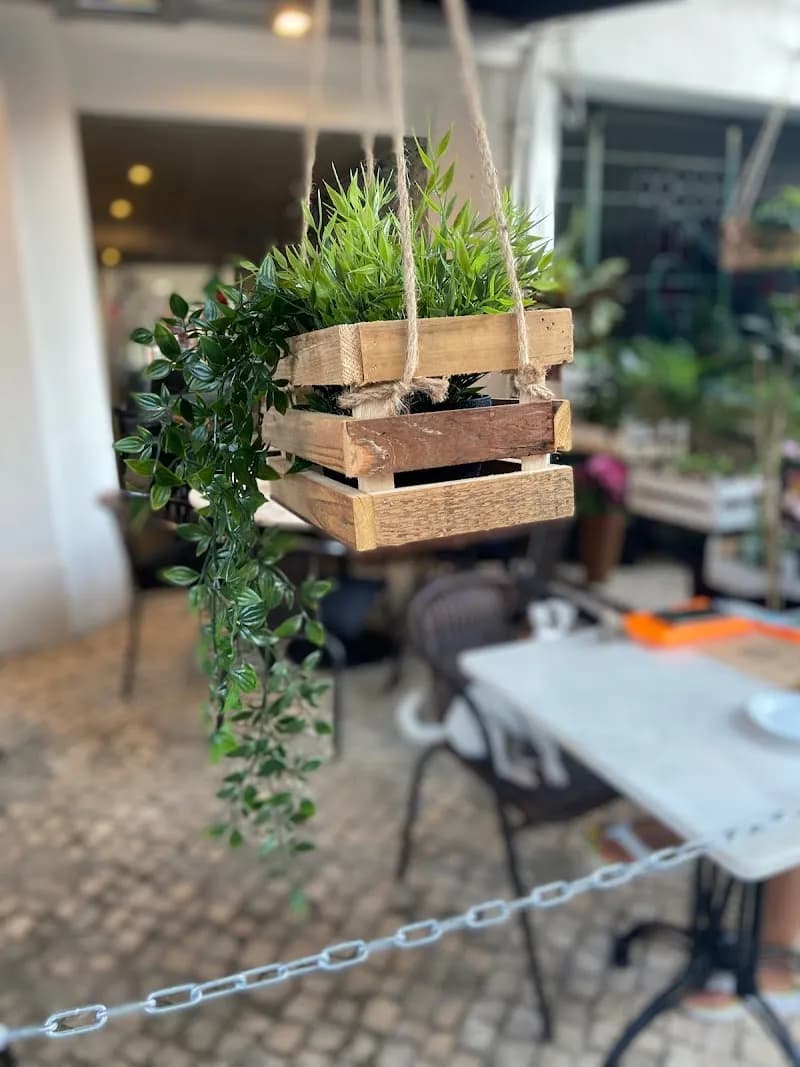 O Peixe Cru restaurant in Caparica, Almada