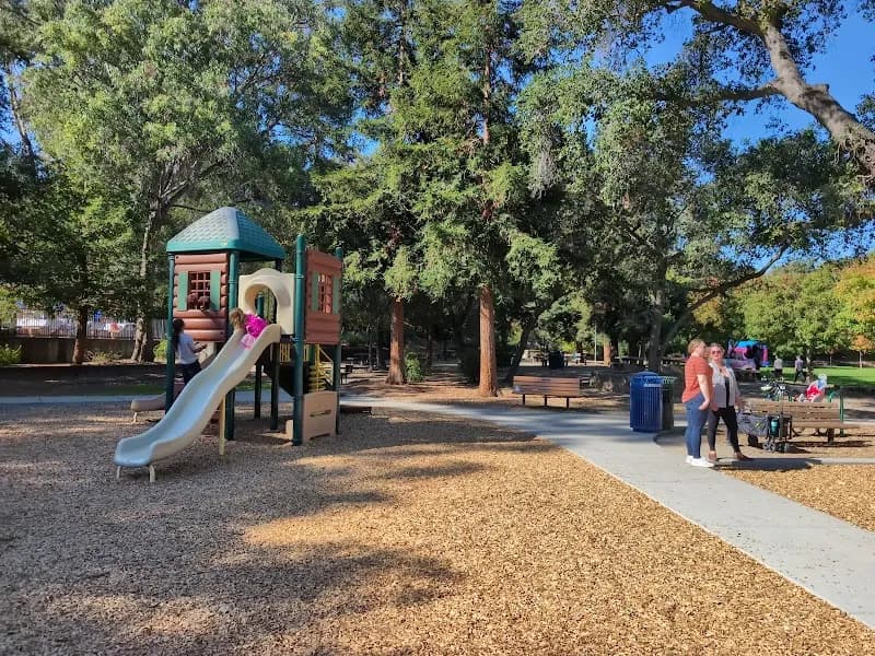 View of Oak Meadow Park in Los Gatos, CA