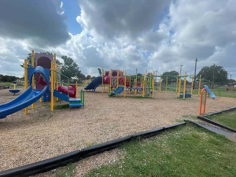 Oakdale Playground playground in Terrytown, LA