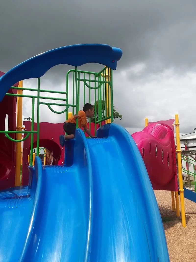 View of Oakdale Playground in Terrytown, LA