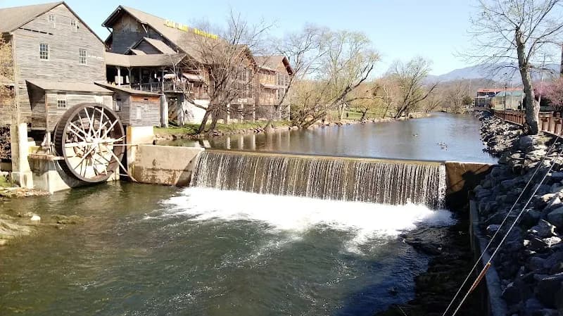 Old Mill Avenue route in Pigeon Forge, TN