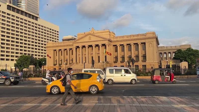 View of Old Parliament in Galle Face, WP