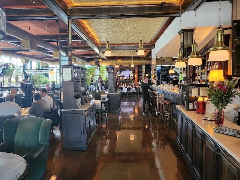 Outback Steakhouse Steakhouses in Sao Paulo, SP