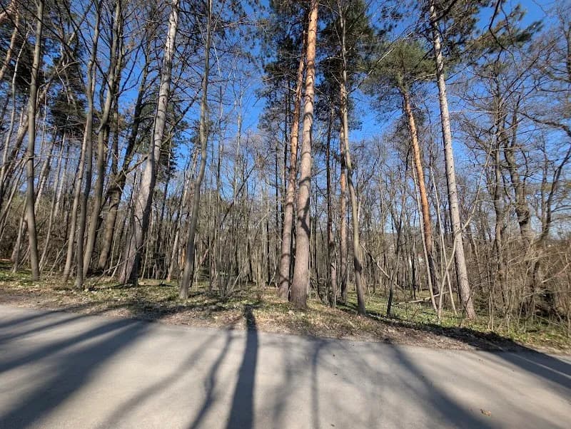 View of Pötzleinsdorfer Schlosspark in Strebersdorf, VIE