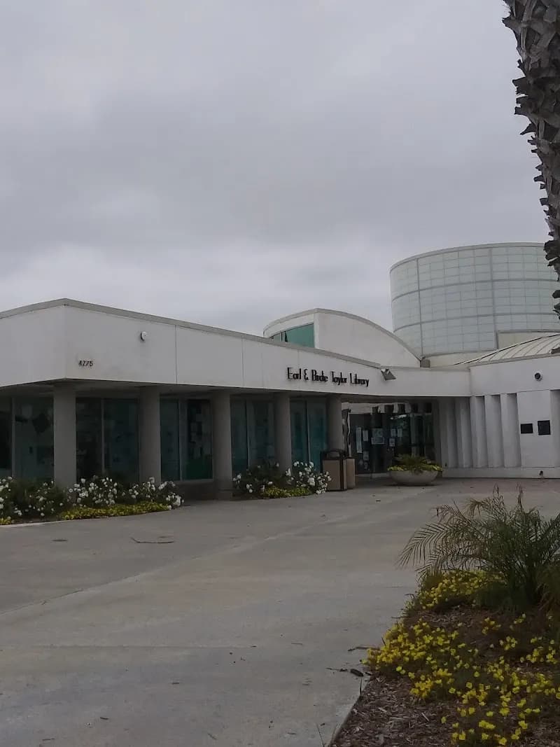 Pacific Beach Taylor Branch Library library in Pacific Beach, CA