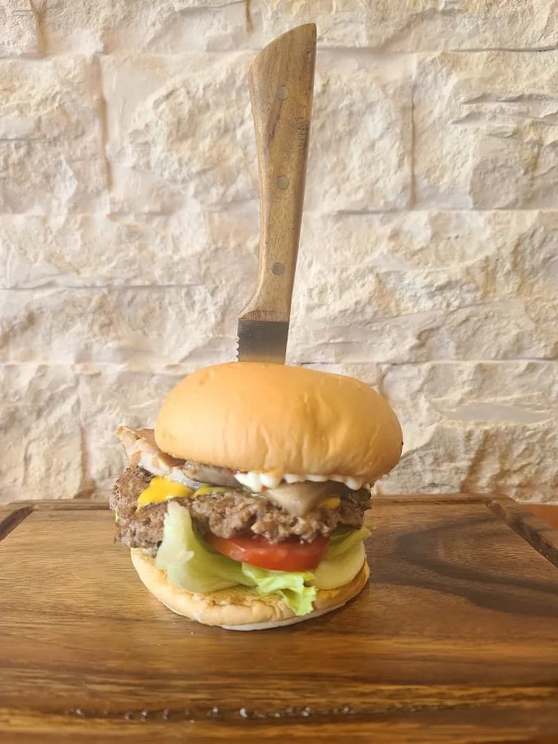 View of Pakwan Family Restaurant in Minglanilla, CV