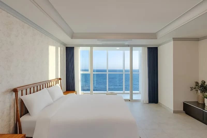 View of Paledecz Condominium in Busan, BSN