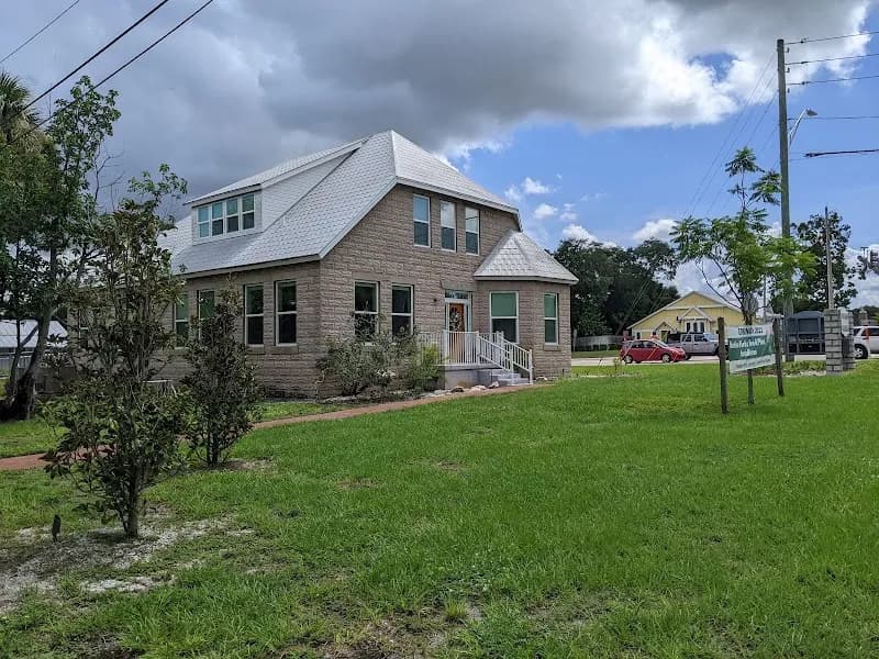 View of Palm Harbor Museum in Palm Harbor, FL