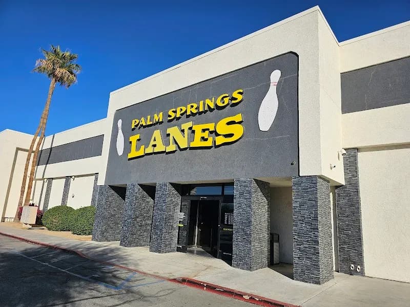 Palm Springs Lanes bowling alley in Palm Springs, CA
