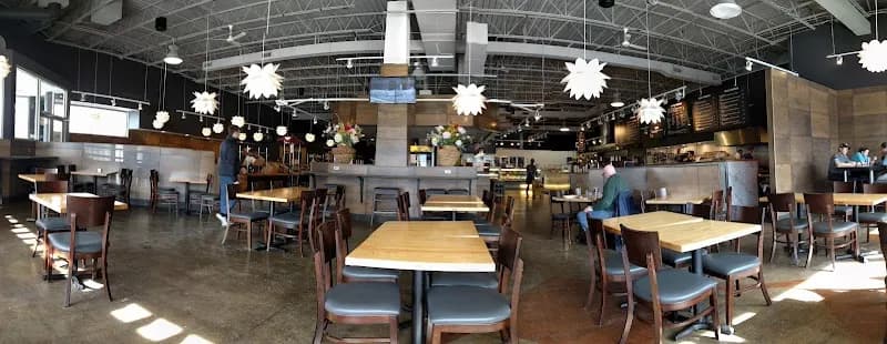 Palmer's Deli & Market restaurant in Beaverdale, IA