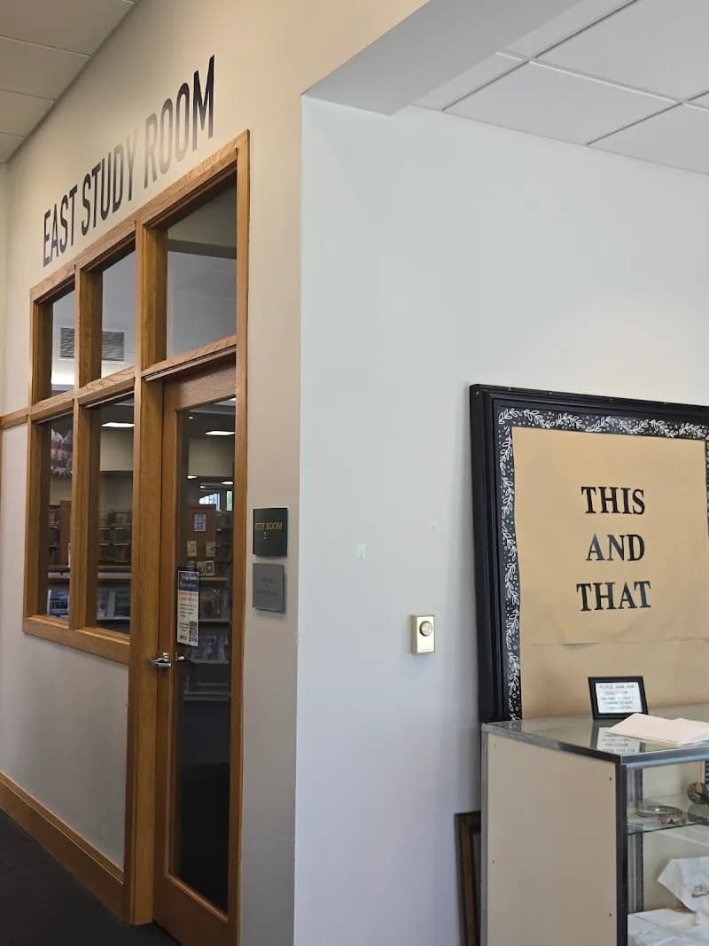 View of Papillion Public Library in Papillion, NE