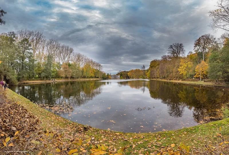 Parc park in Auderghem, BRU