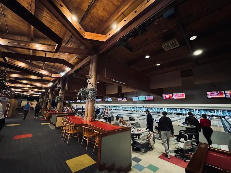 View of Park Bowl / Splitz Grille in Bellingham, WA