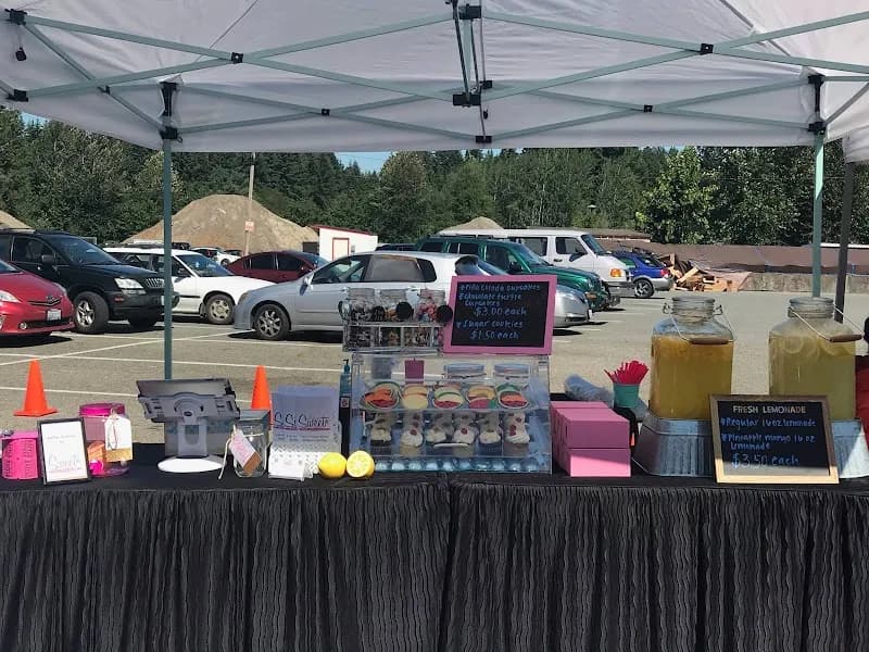 View of Park Ridge Community Market in Bothell, WA