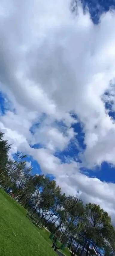 View of Parque Bolívar in Chapinero, CD