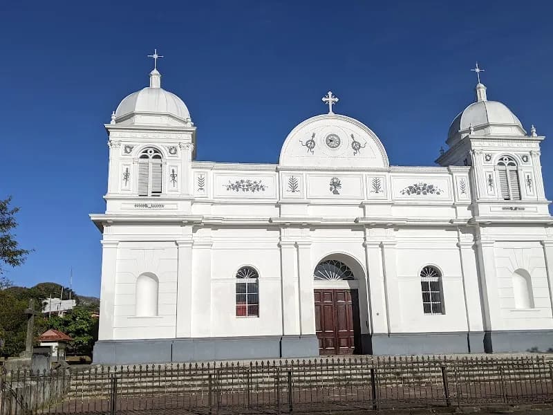 Parque Central de San Isidro de Heredia park in San Isidro de Heredia, HD