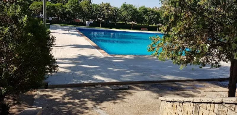 View of Parque de la Constitución in Requena, V