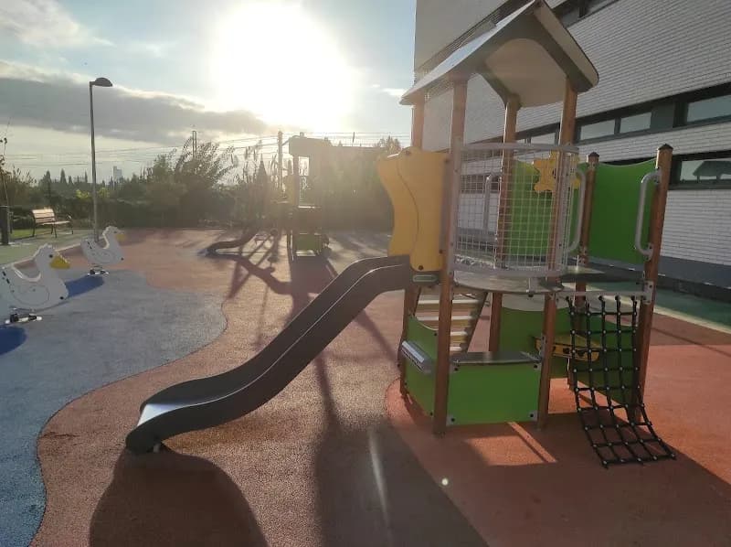 View of Parque Infantil Los Ángeles in Paterna, V