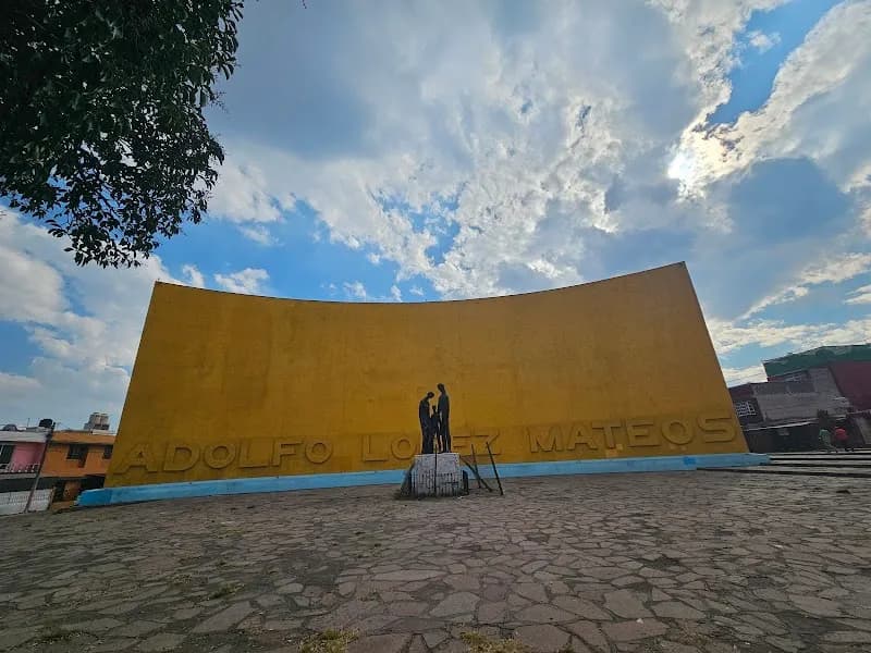 View of Parque Juárez Tlalnepantla in Tlalnepantla, Edomex