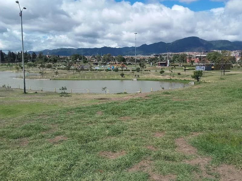 Parque Metropolitano El Tunal park in Tunjuelito, CD
