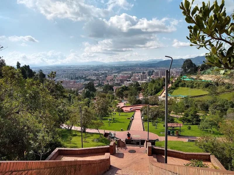 Parque Mirador de los Nevados park in Suba, CD