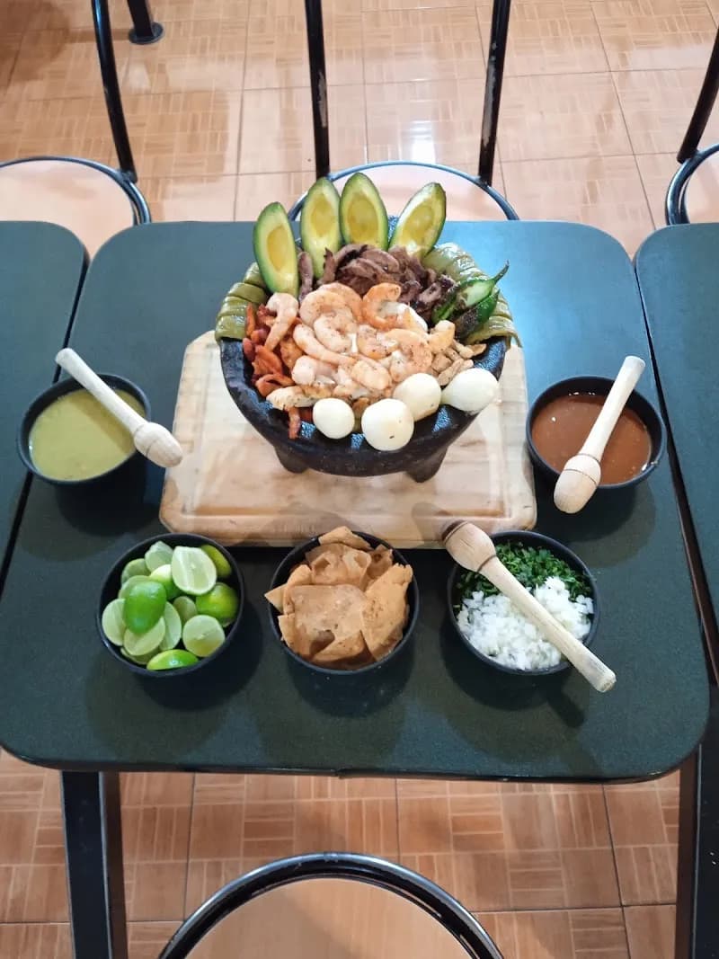 View of Parque Recreativo Los Molcajetes in Chalco, Edomex