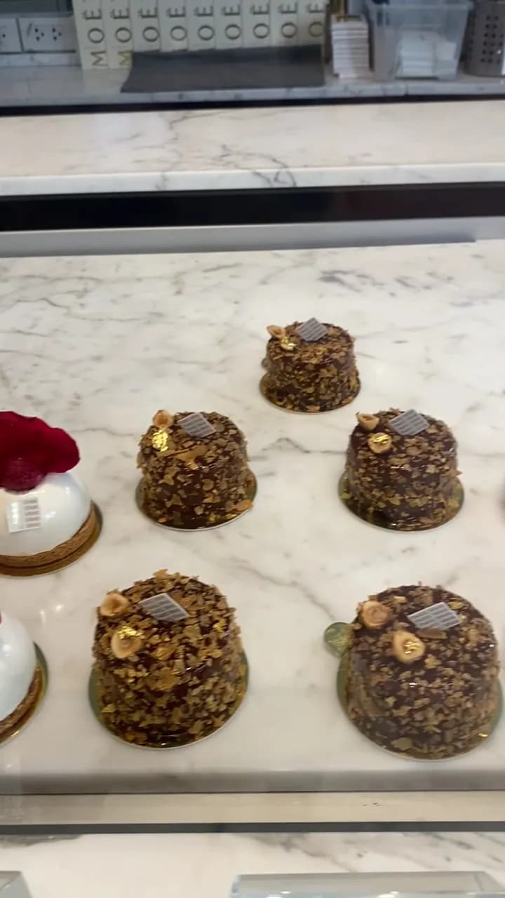 View of Patisserie Royale in Lumphini, BKK