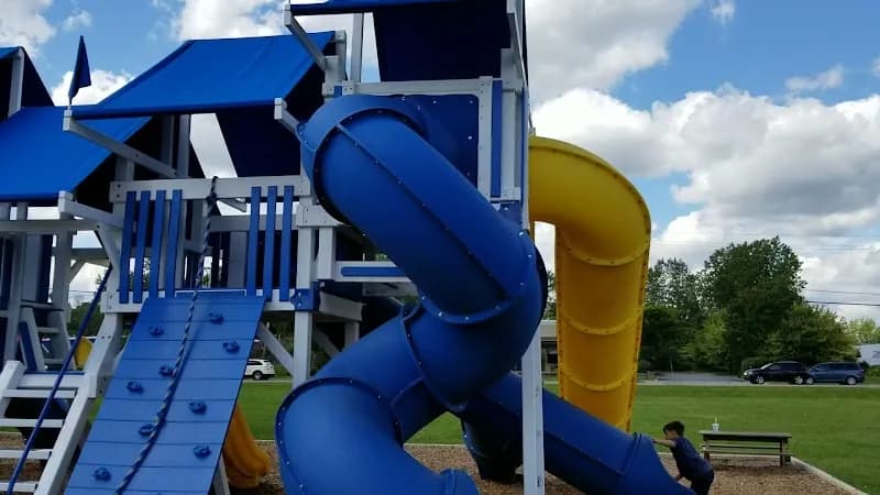 View of Pautler's Drive-In in Clarence, NY