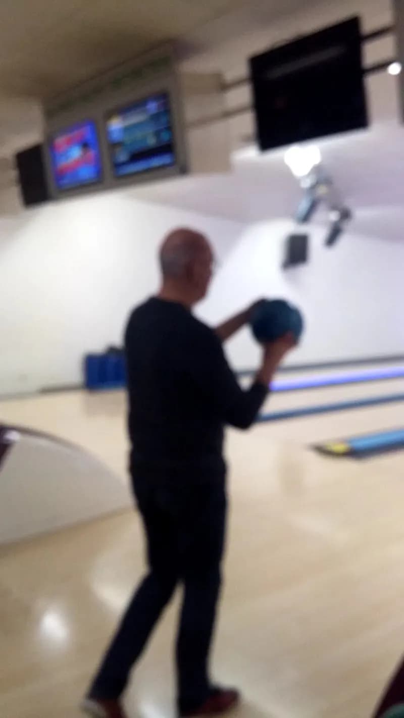 View of Penzinger Sportplatz Recreation Center in Penzing, VIE