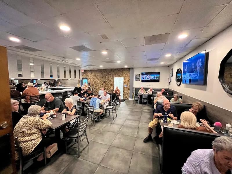 Peter Pan Diner Diners in Kendall, FL