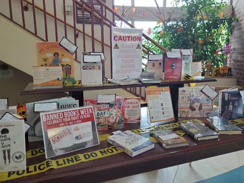 View of Peters Township Public Library in Peters Township, PA