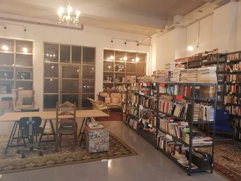 Petroupoli Municipal Library library in Petroupoli, AT