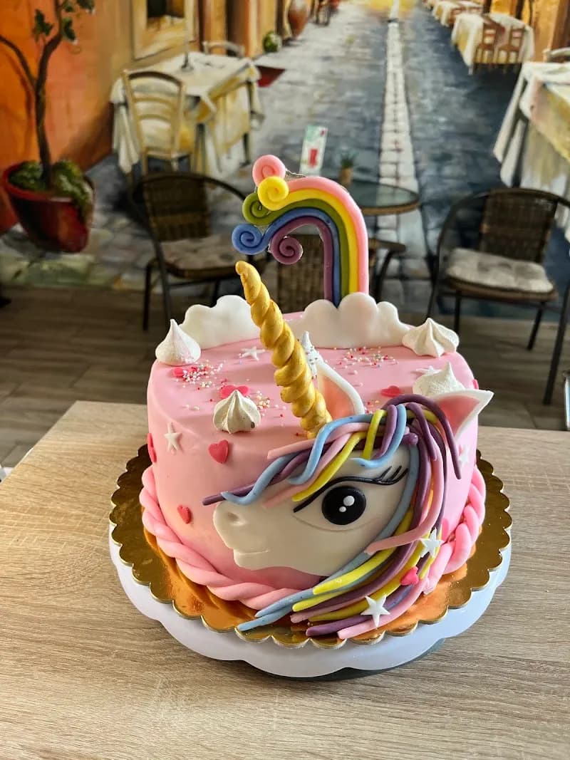 View of Pilisvörösvár Ice Cream Shop 'Fagylaltozó' in Pilisvörösvár, Budapest