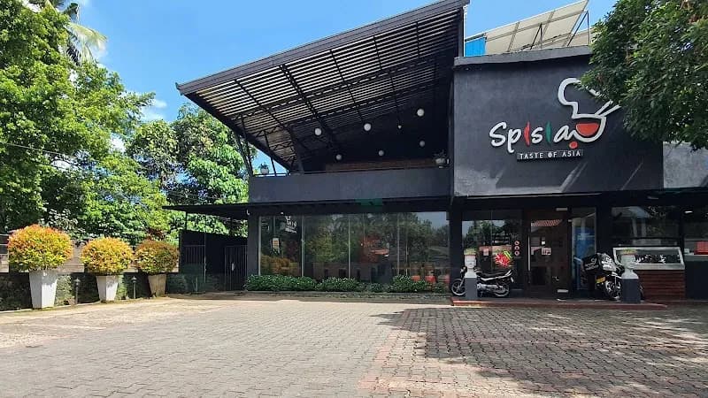 Piliyandala Family Restaurant & Play Area restaurant in Piliyandala, WP