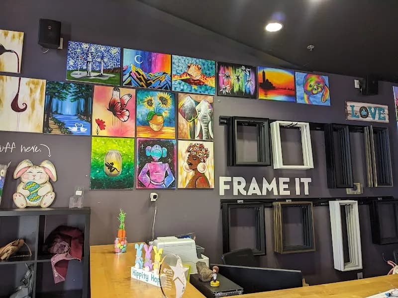 Pinot's Palette art studio in Huntsville, AL